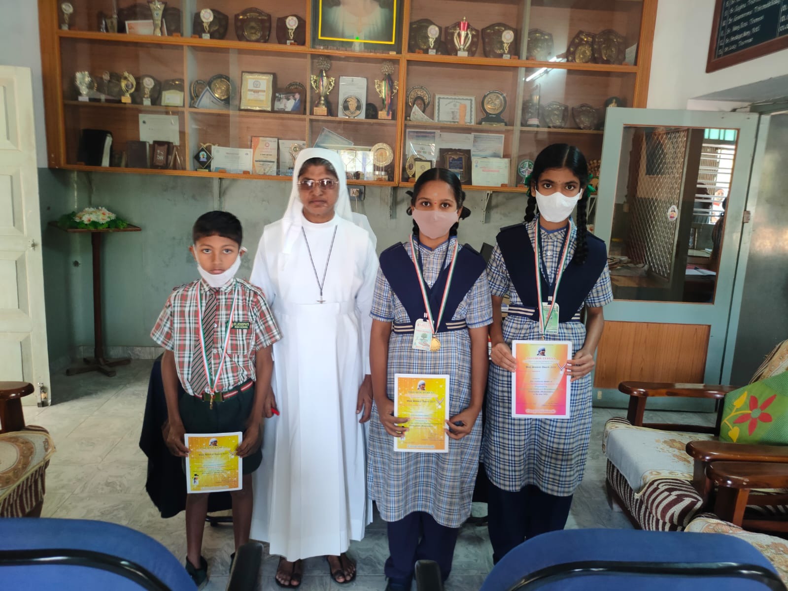 admin/about_picture/